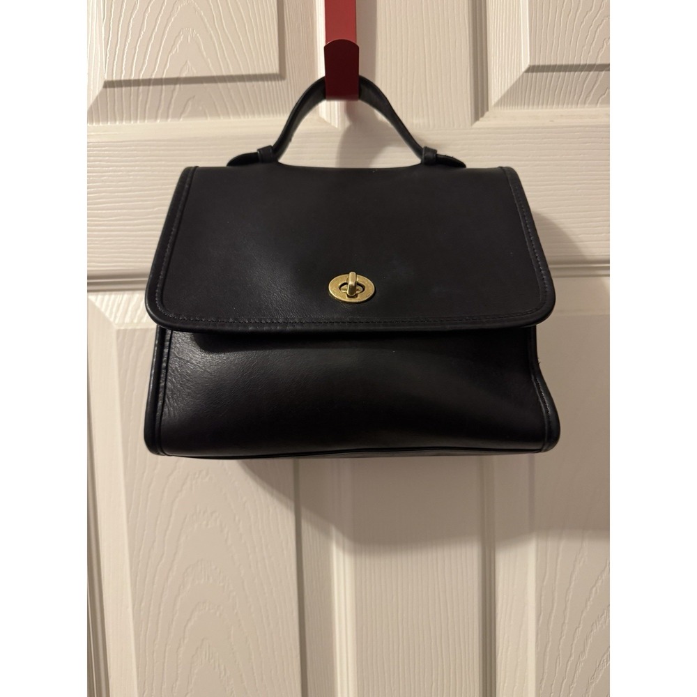 Vintage Coach Purse Court Bag 9870 Black Leather Crossbody Shoulder Bag USA